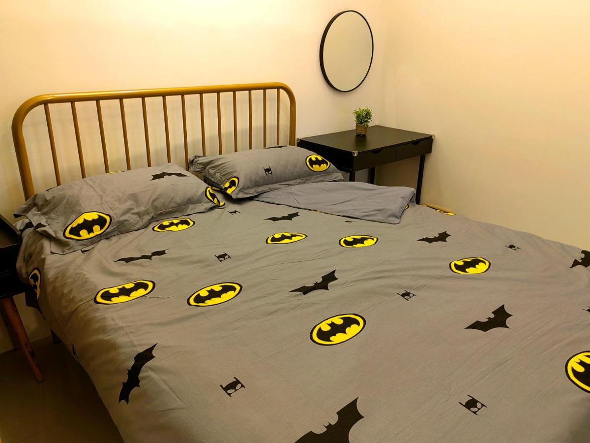8Scape Residences Batman Vs Ironman@Lsy Home & Leisure Johor Bahru Bagian luar foto